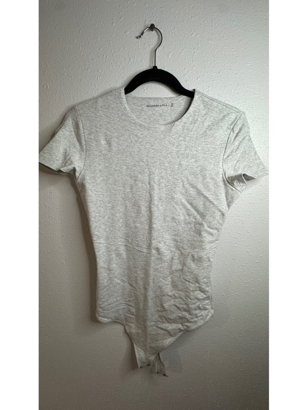 Abercrombie & Fitch Light Heather Gray Short Sleeve Crewneck Bodysuit Women’s M